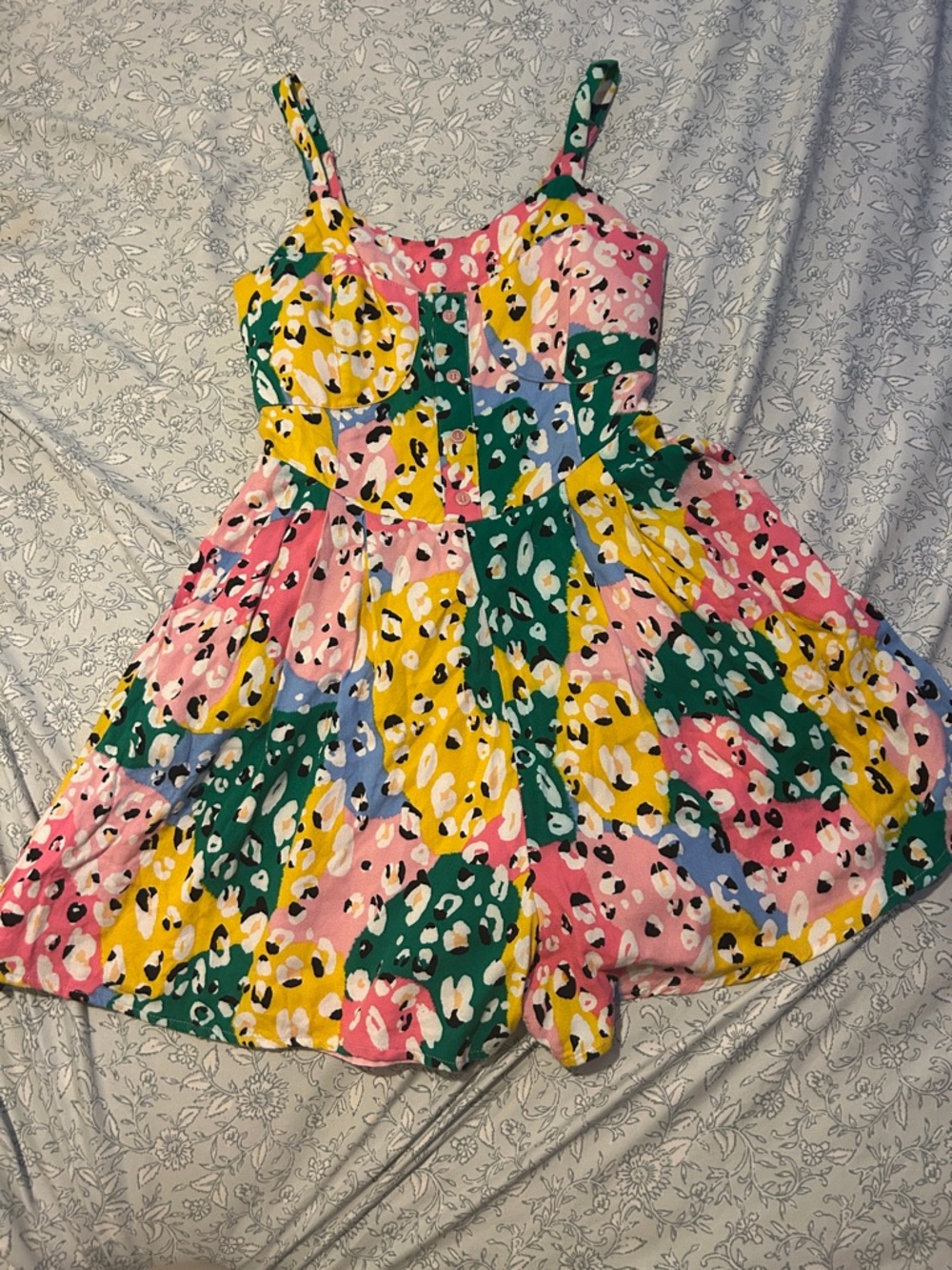 Colorblock Leopard Print Button-Front Romper - Picture 6 of 13